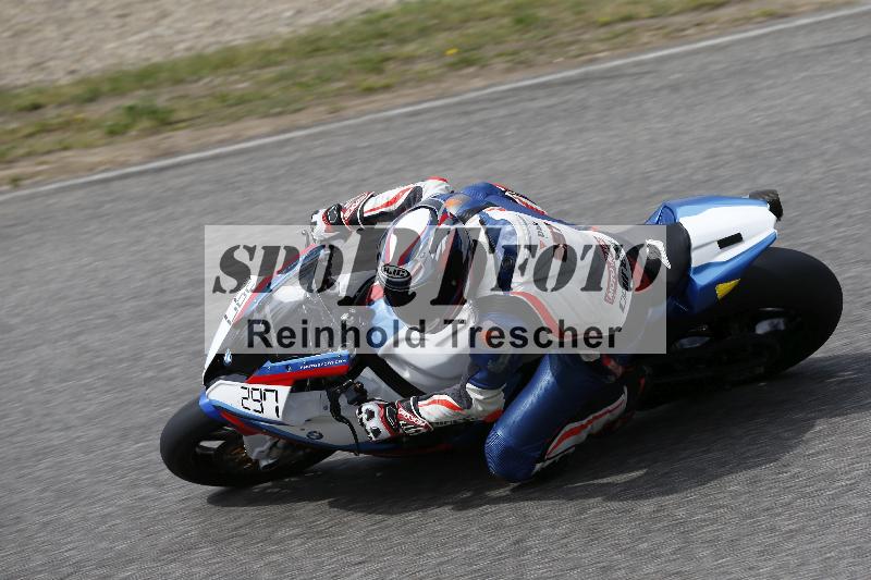 /10 20.04.2026  Pluess Moto Sport ADR/Freies Fahren/297